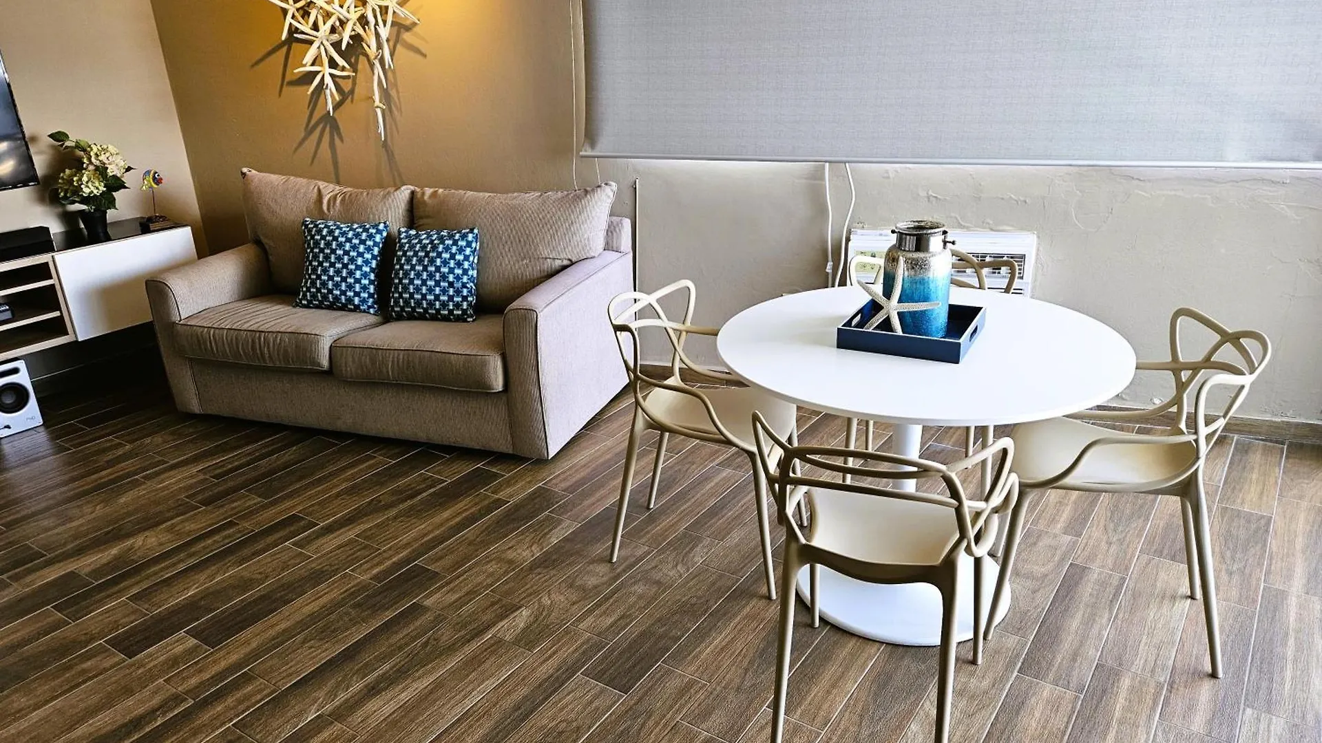 펜션 Oceanview Beach Block Balcony Ocean And City View 산후안 푸에르토리코